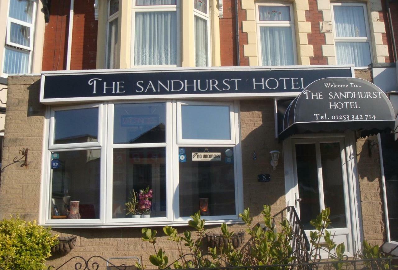 The Sandhurst Hotel Blackpool Bagian luar foto